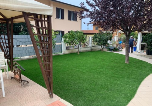 Progettazione giardino interno con gazebo